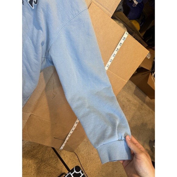 Vintage Rainforest Cafe MGM Grand Las Vegas Sweatshirt Blue Kids XXL Hoodie - Picture 2 of 11